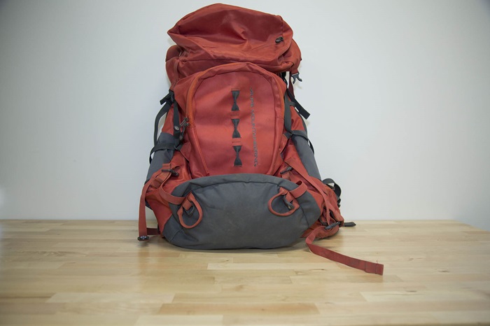 rei pack rental